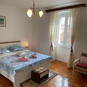 Soul In Center Apartment Split