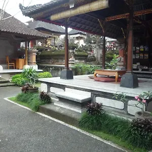 Pratama House Homestay Ubud (Bali)