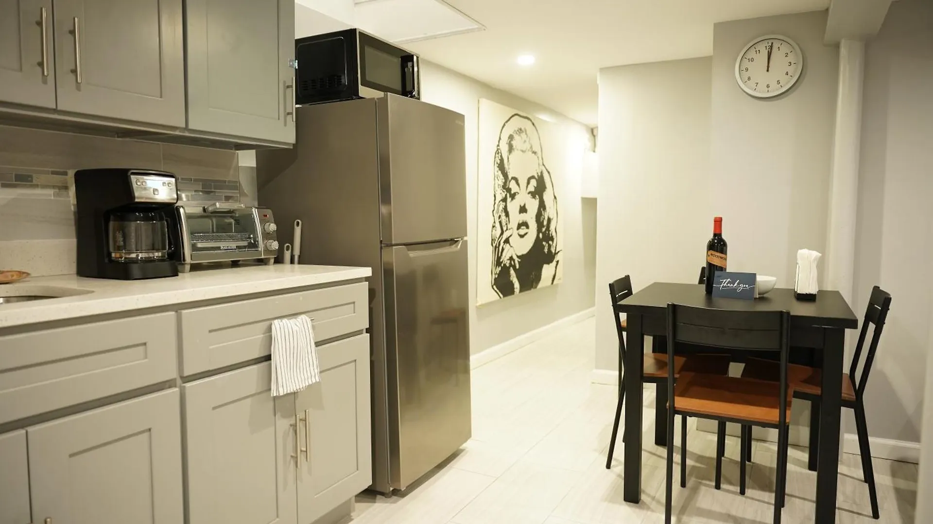 Cozy 2 Bedroom In A Lovely Forest Hills Neighborhood New York United States